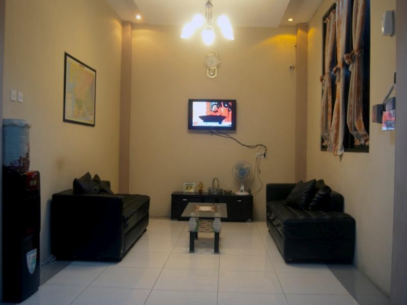 Wisma Cahaya Abadi Guest House Balikpapan  Extérieur photo
